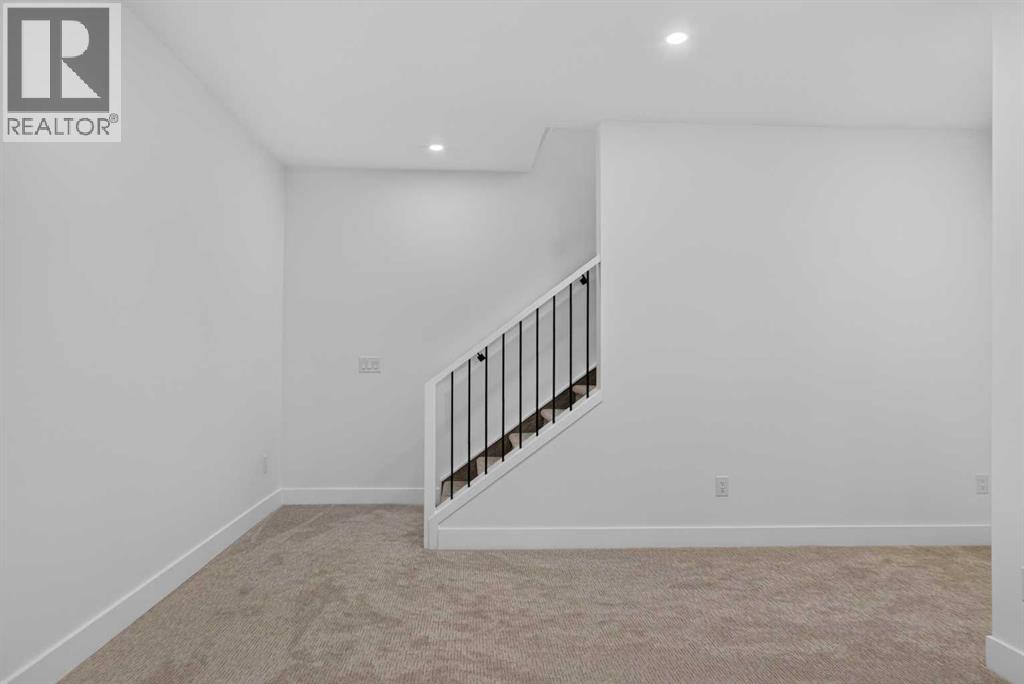 2234 44 Street Nw Property Photo 29