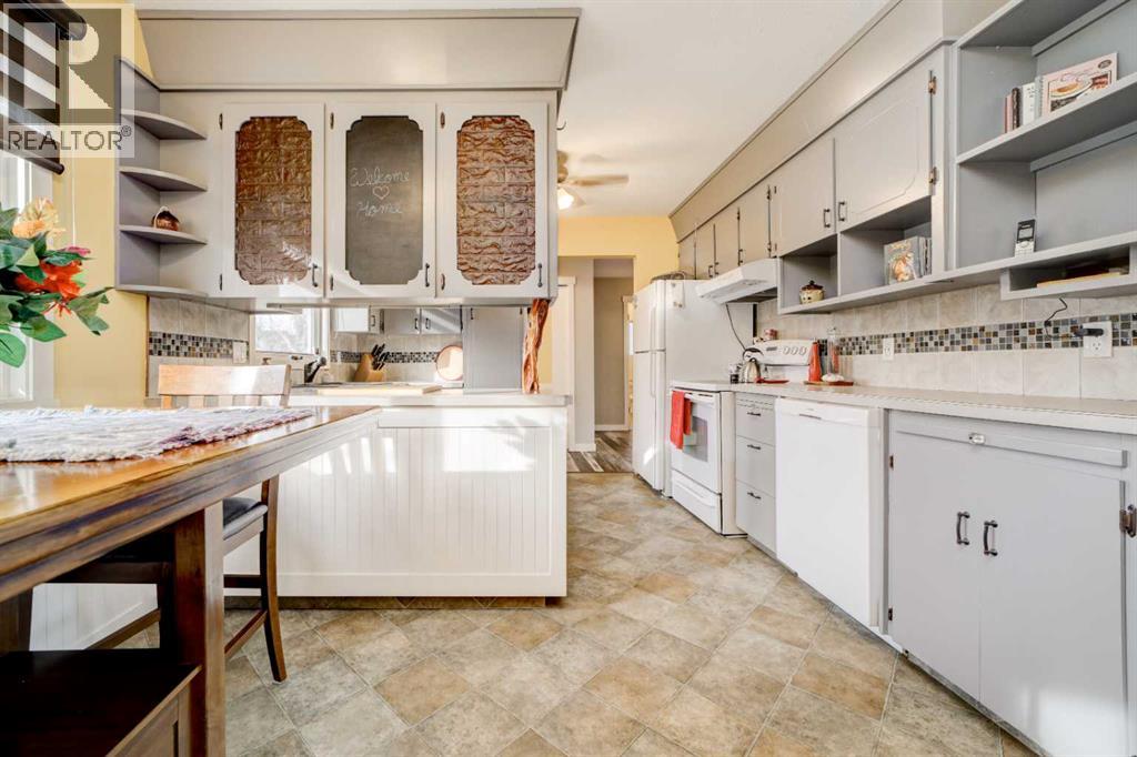 455 28th Street Property Photo 11
