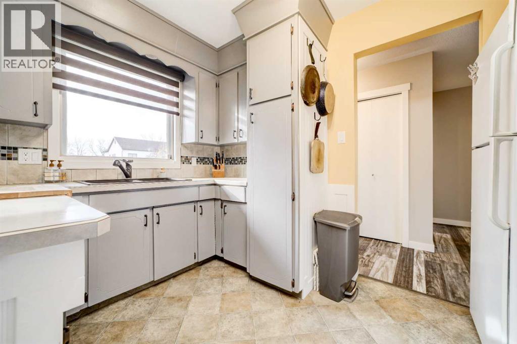 455 28th Street Property Photo 12