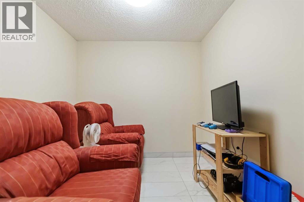 204 Sparrow Hawk Drive Property Photo 25
