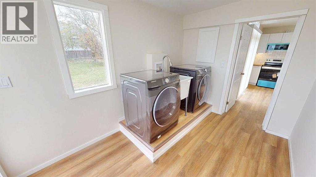 293 N 100 W Property Photo 20