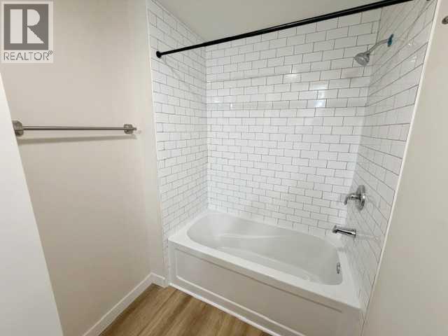 293 N 100 W Property Photo 24