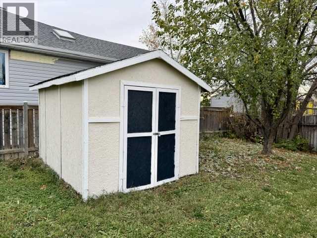 293 N 100 W Property Photo 30