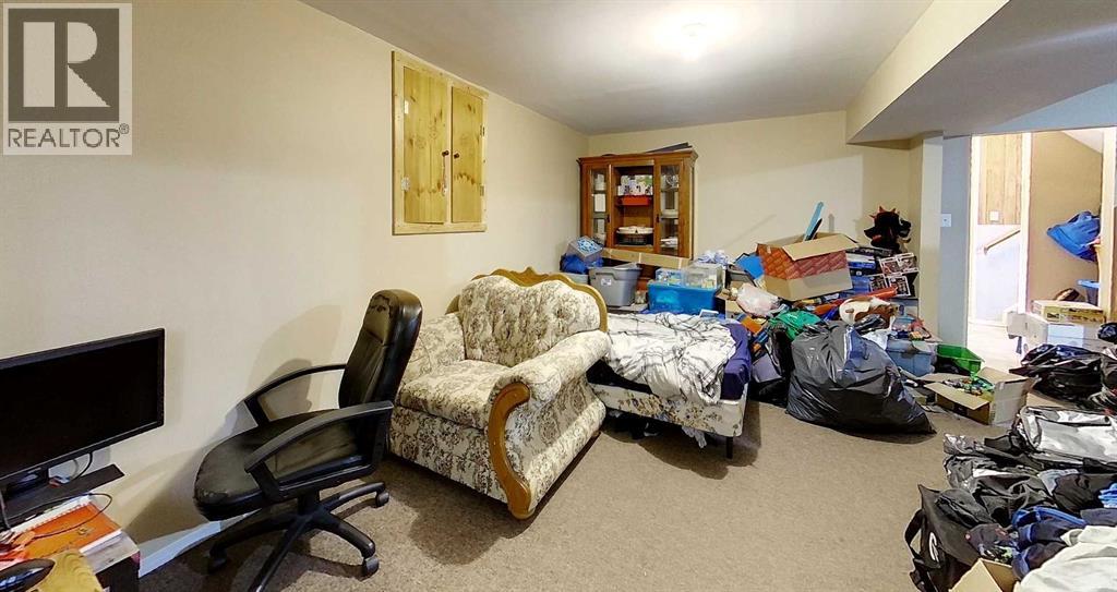 1101 55 Street Property Photo 13