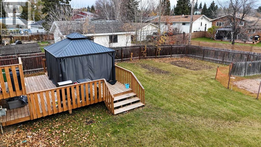 1101 55 Street Property Photo 23