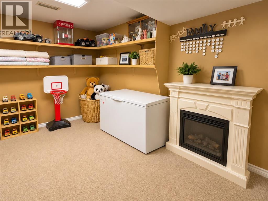 1521 19 Avenue N Property Photo 11