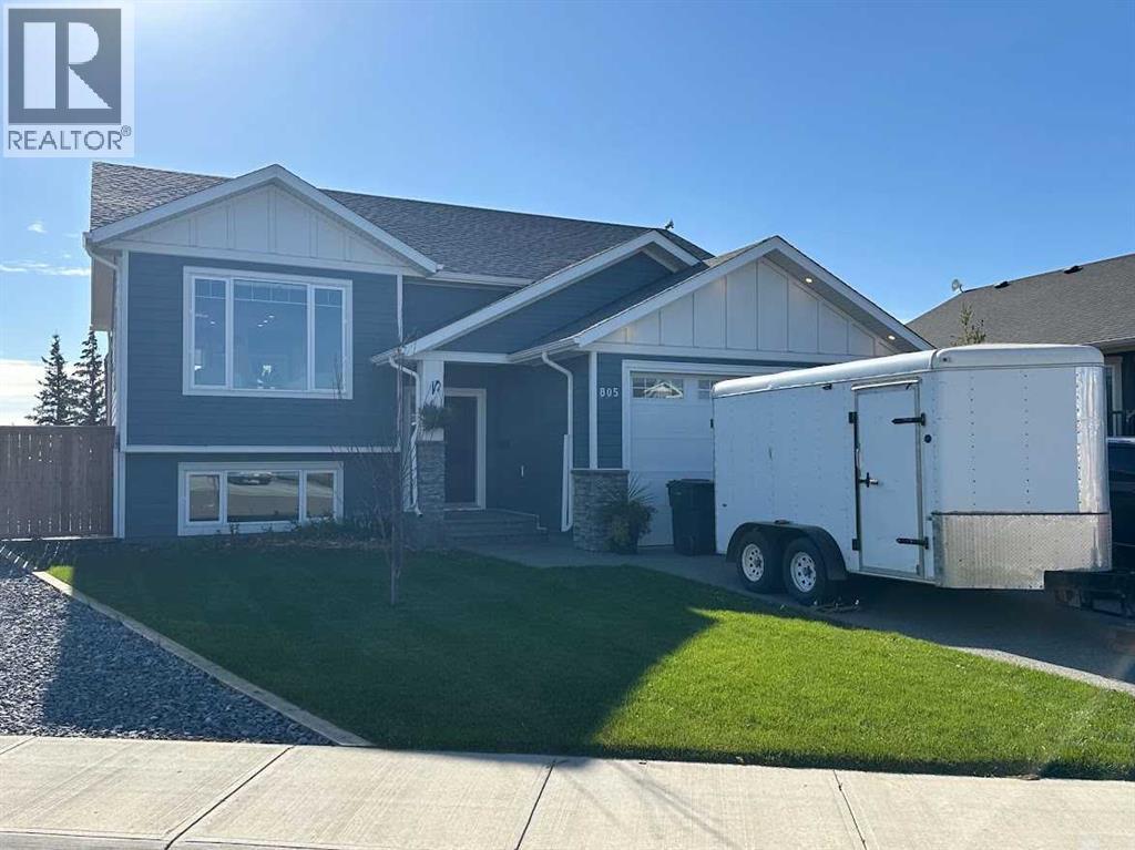 805 Sunset Place Property Photo 1