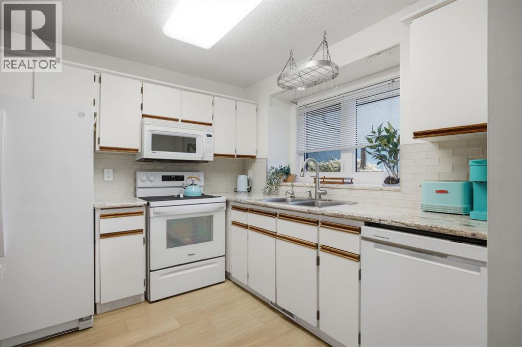 103 Garson Place Property Photo 3