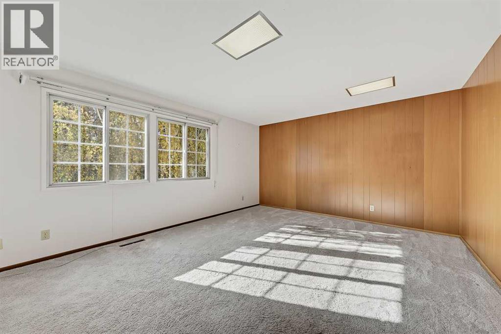 210 2 Avenue Se Property Photo 14