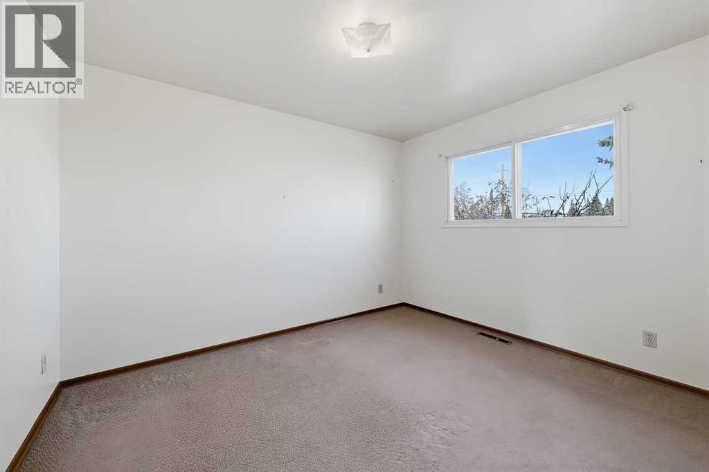 210 2 Avenue Se Property Photo 20