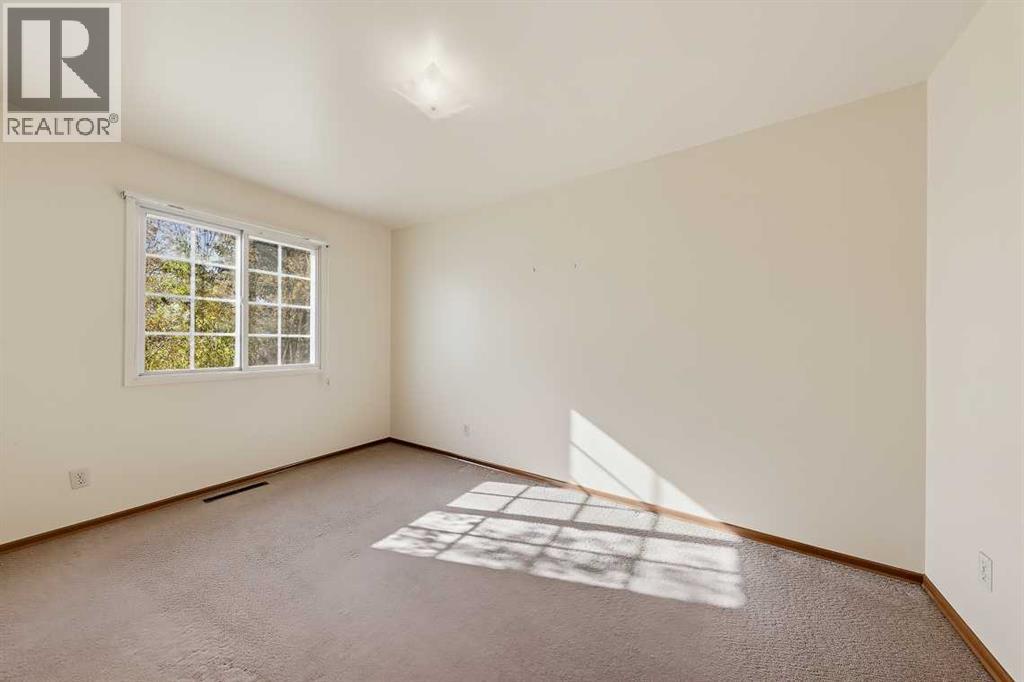 210 2 Avenue Se Property Photo 23