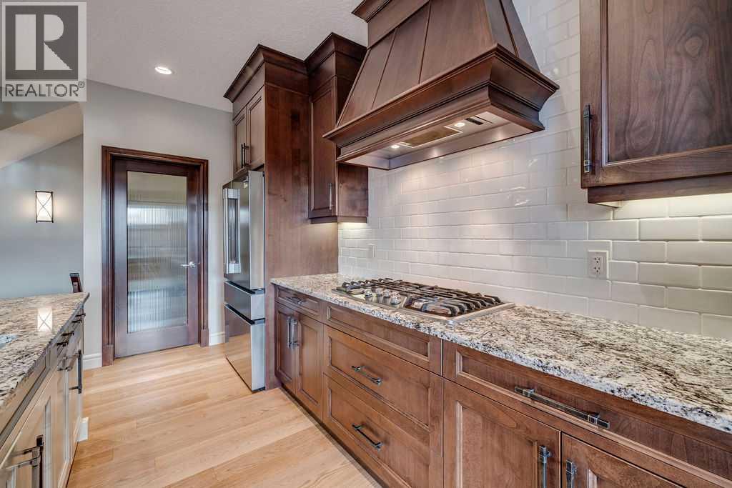 64 Cranbrook Crescent Se Property Photo 11