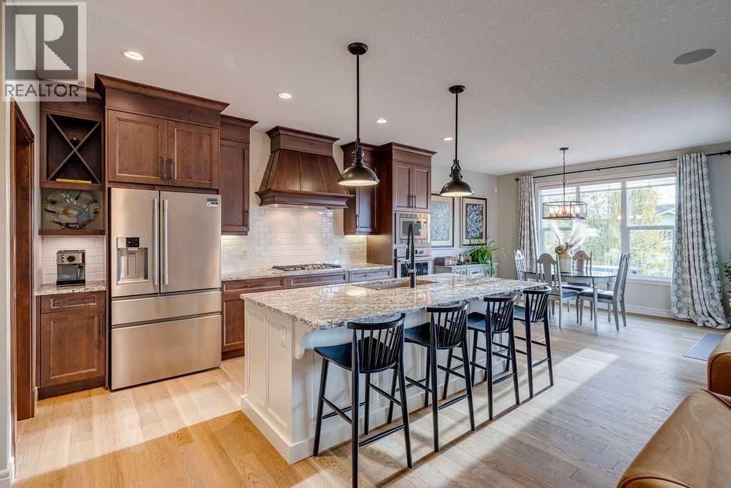 64 Cranbrook Crescent Se Property Photo 14