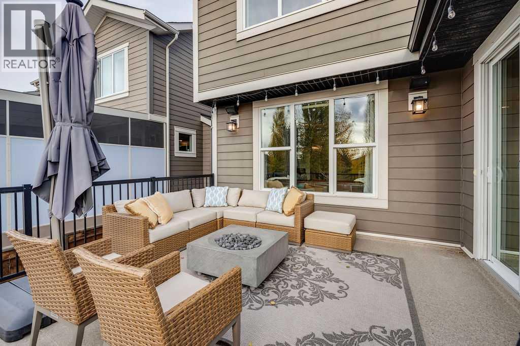 64 Cranbrook Crescent Se Property Photo 17
