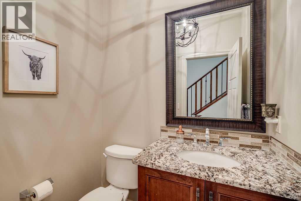 64 Cranbrook Crescent Se Property Photo 24