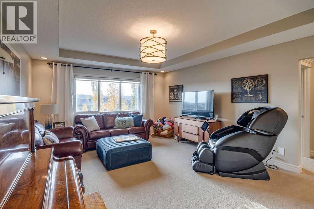 64 Cranbrook Crescent Se Property Photo 25