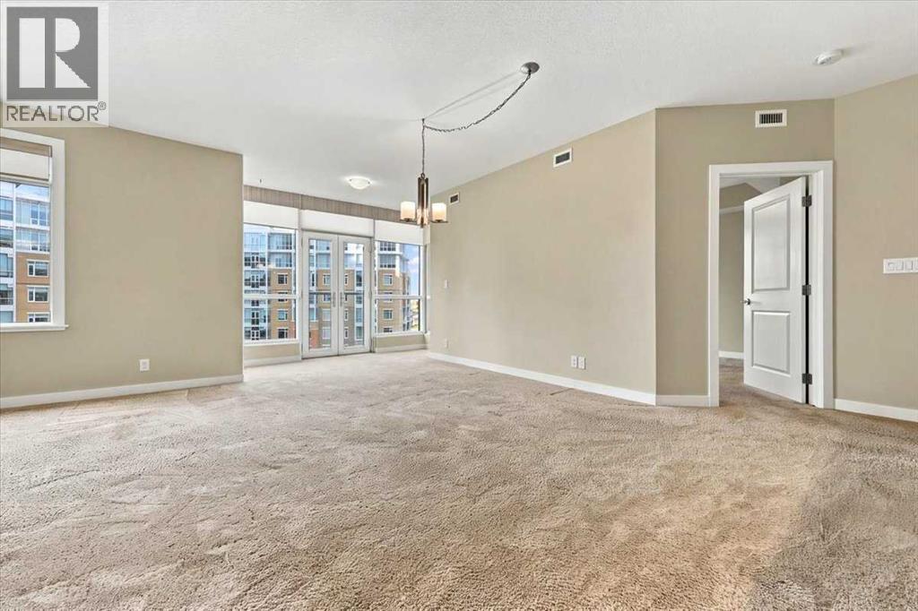 24 Varsity Estates Circle Northwest Property Photo 6
