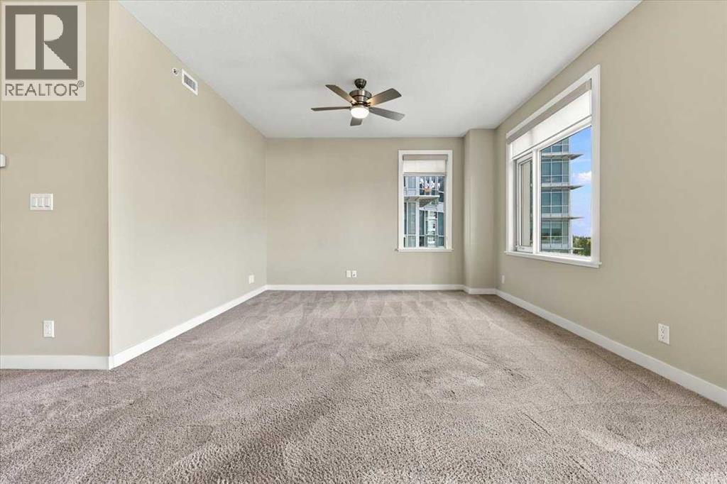 24 Varsity Estates Circle Northwest Property Photo 7