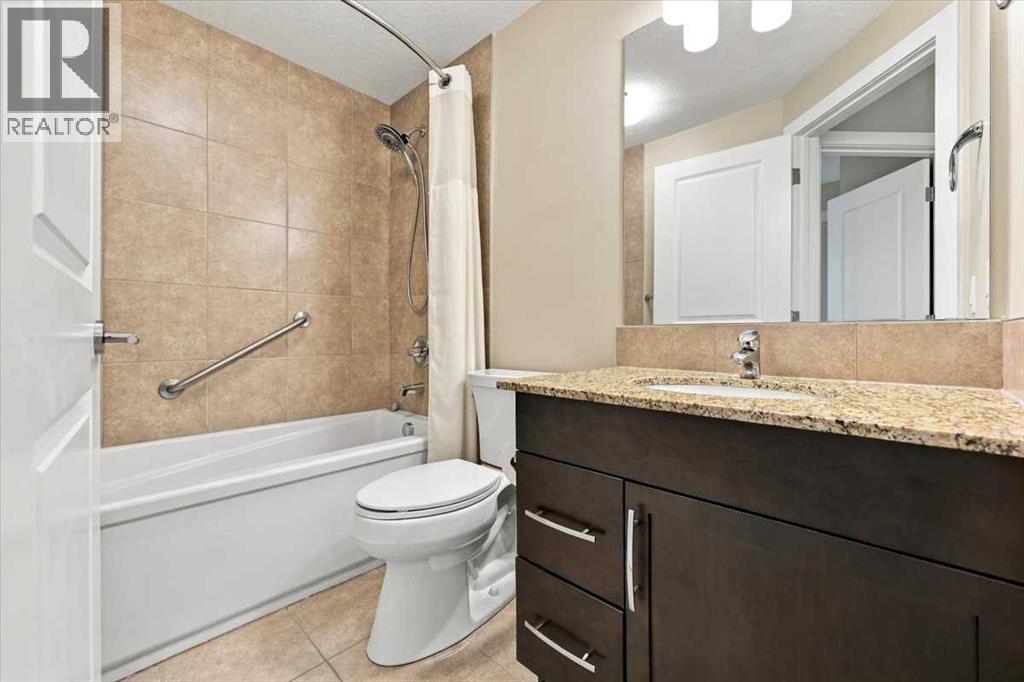 24 Varsity Estates Circle Northwest Property Photo 23