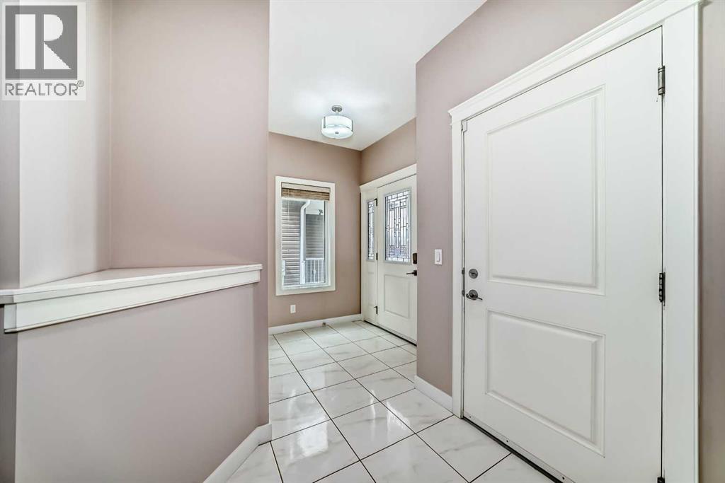 101 Redstone Drive Ne Property Photo 4