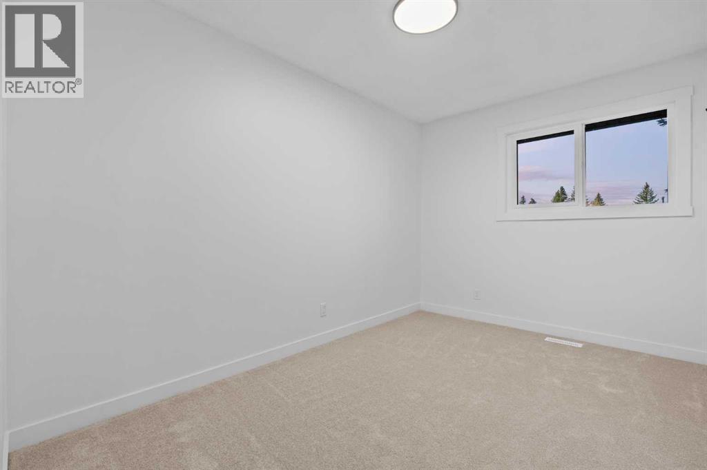 423 Queen Anne Way Se Property Photo 22