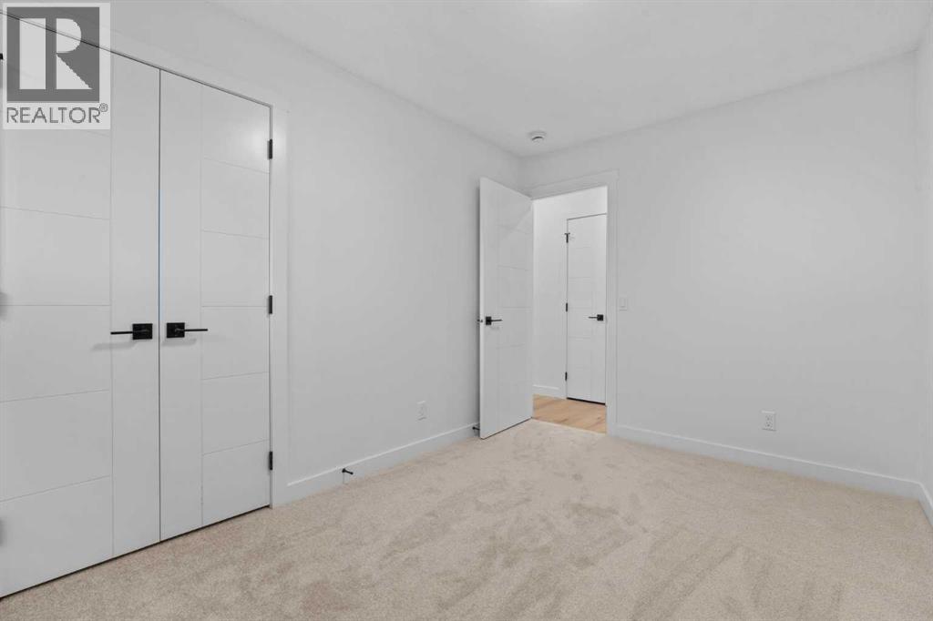 423 Queen Anne Way Se Property Photo 24