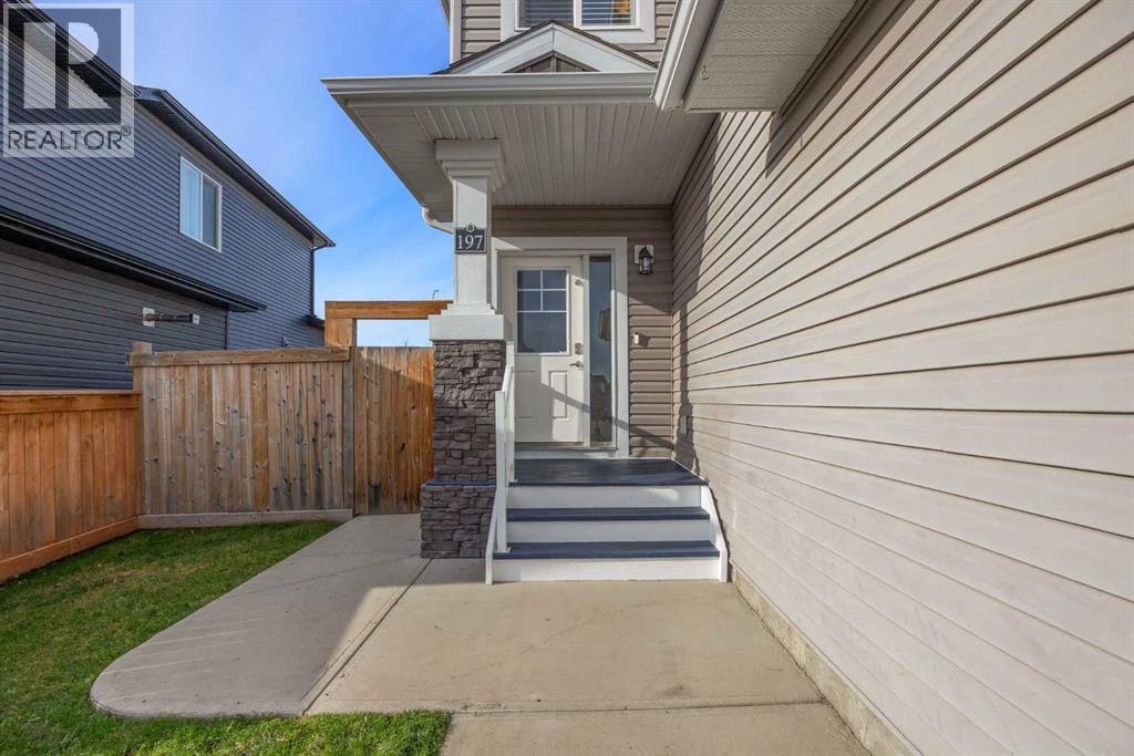 197 Warren Way Property Photo 2