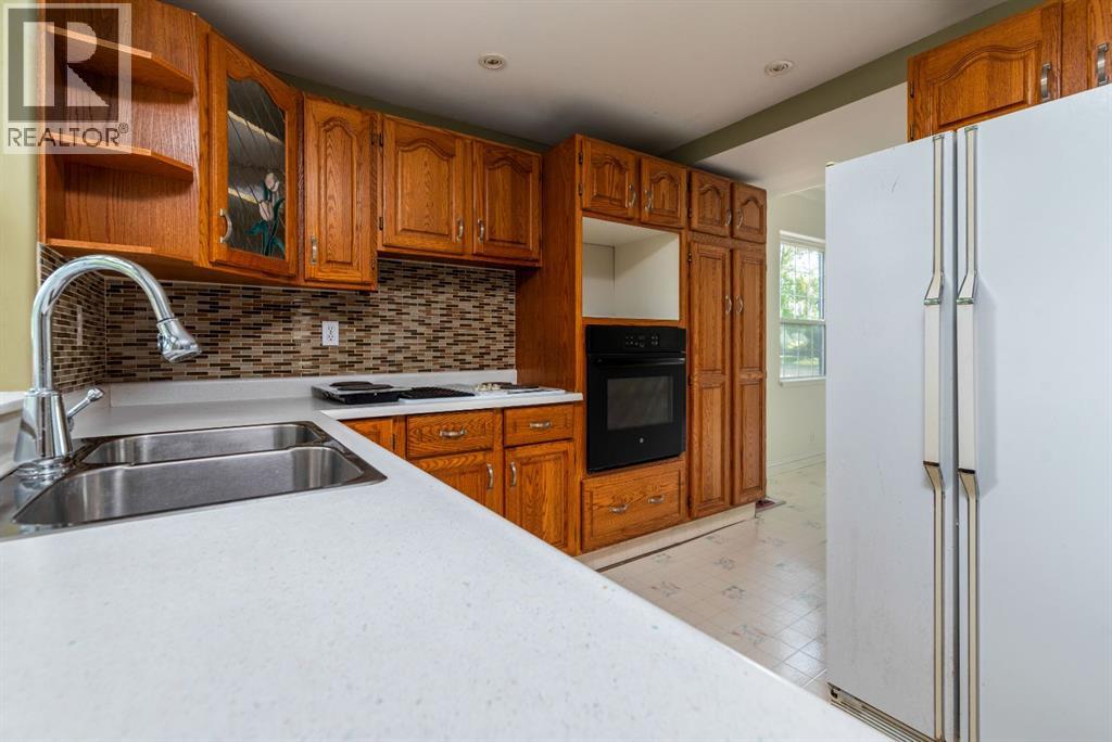 5218 49th Street Property Photo 10