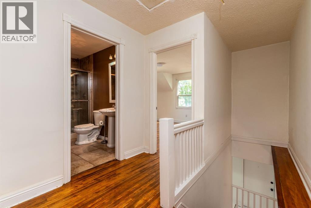 5218 49th Street Property Photo 14