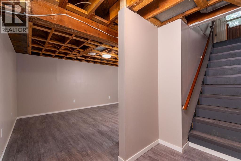 5218 49th Street Property Photo 21