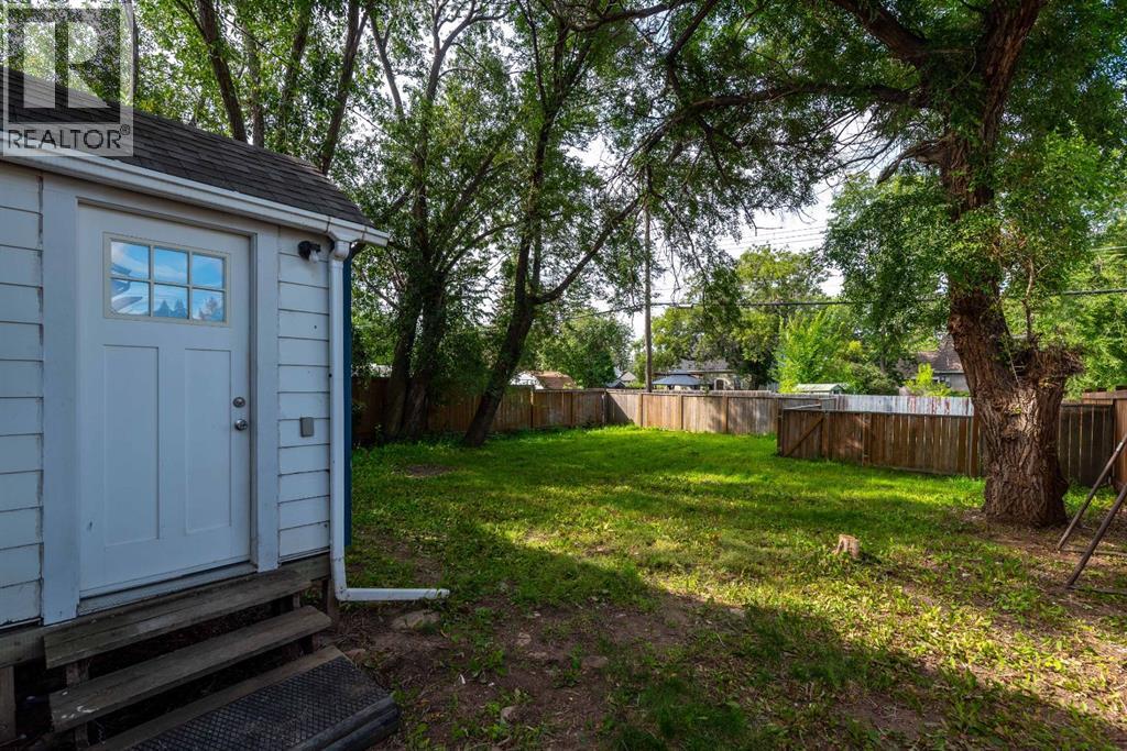5218 49th Street Property Photo 27