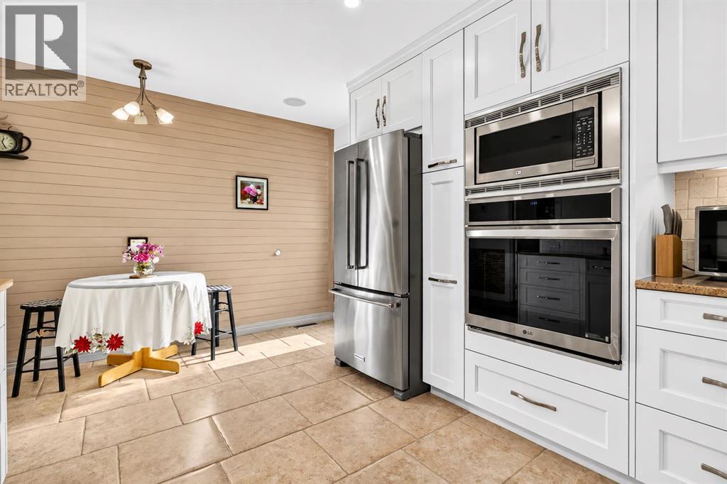 20 Erin Croft Place Se Property Photo 17