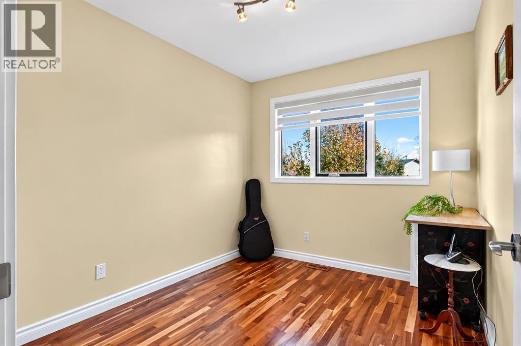 20 Erin Croft Place Se Property Photo 20