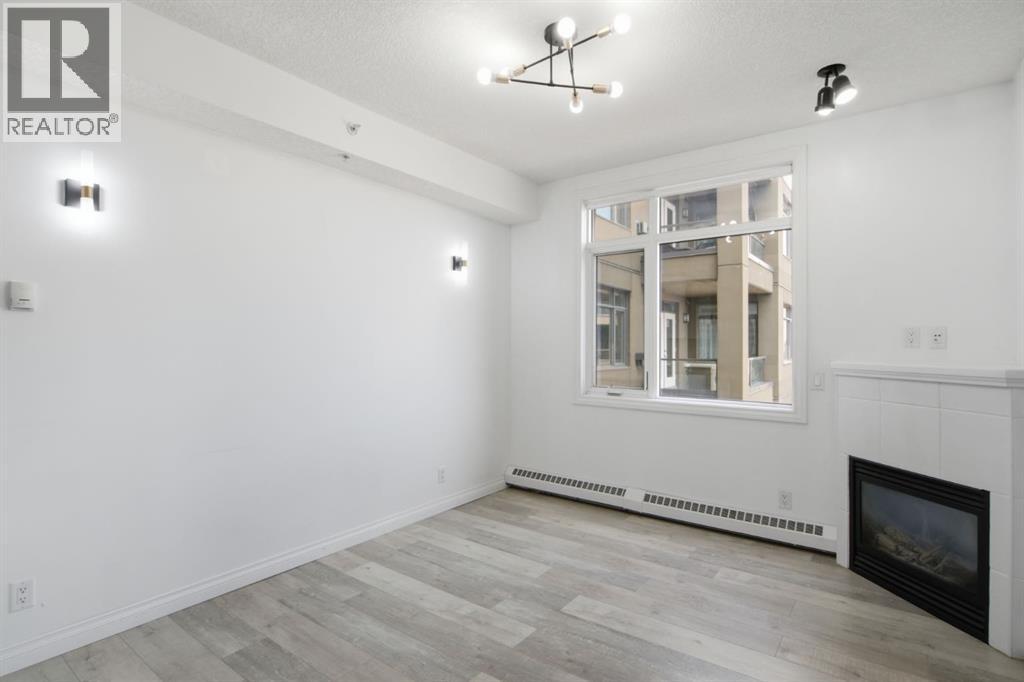 930 Centre Avenue Northeast Property Photo 12