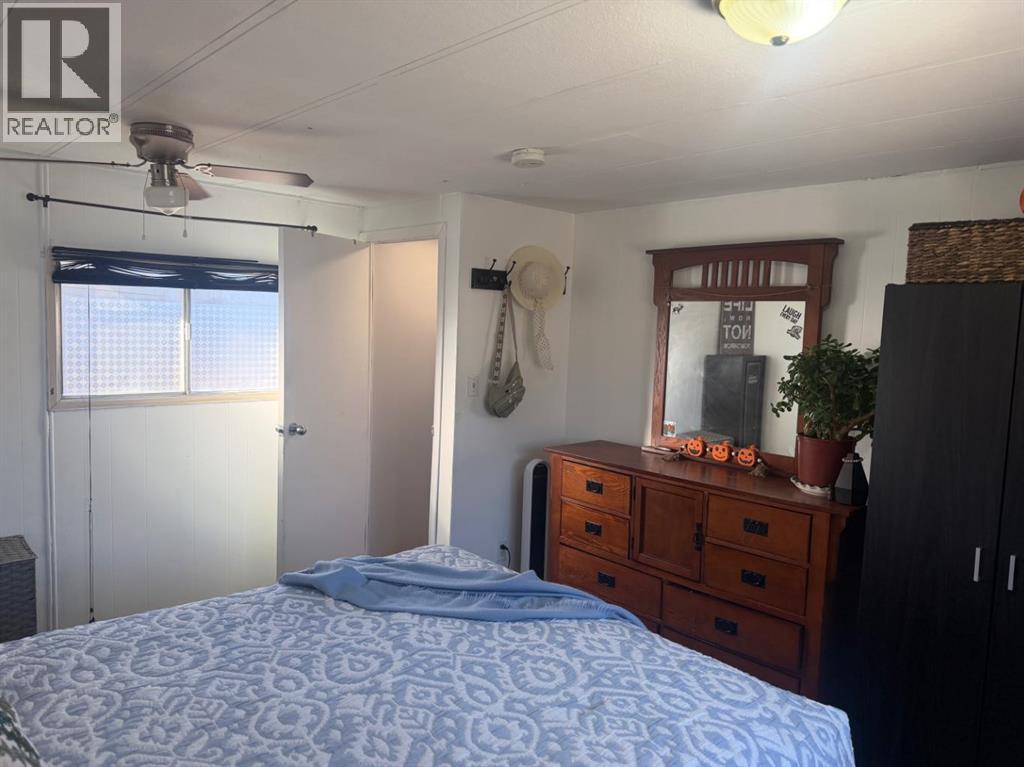 851 56 Street Property Photo 30