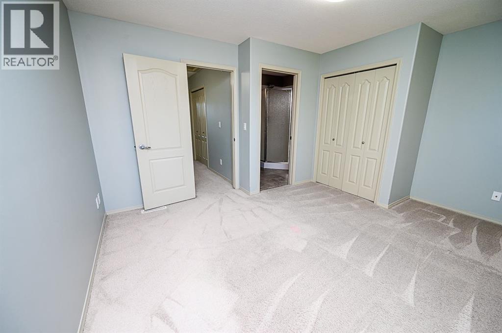 30 Carleton Avenue Property Photo 15