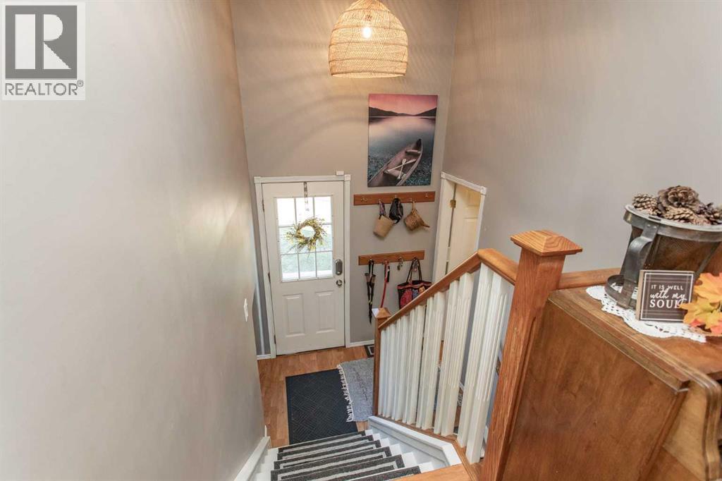 5724 55 Avenue Property Photo 17