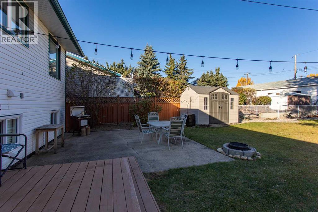 5724 55 Avenue Property Photo 27