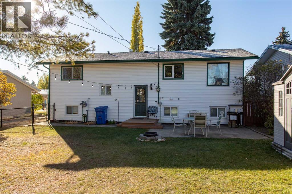 5724 55 Avenue Property Photo 29