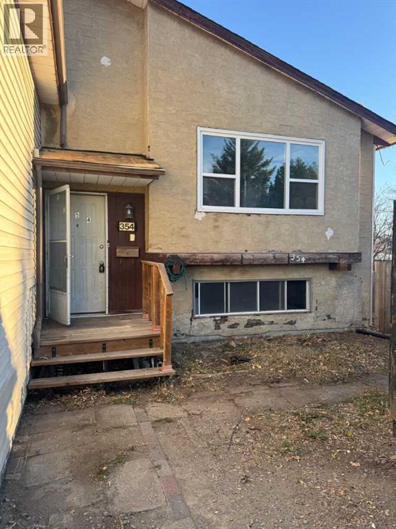 354 Fonda Way SE Property Photo 1