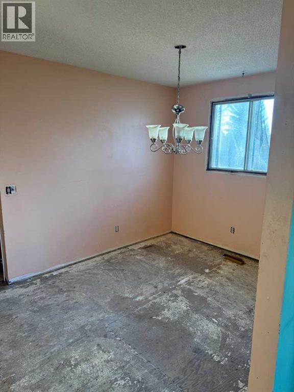 354 Fonda Way Se Property Photo 4
