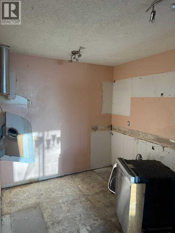 354 Fonda Way Se Property Photo 5