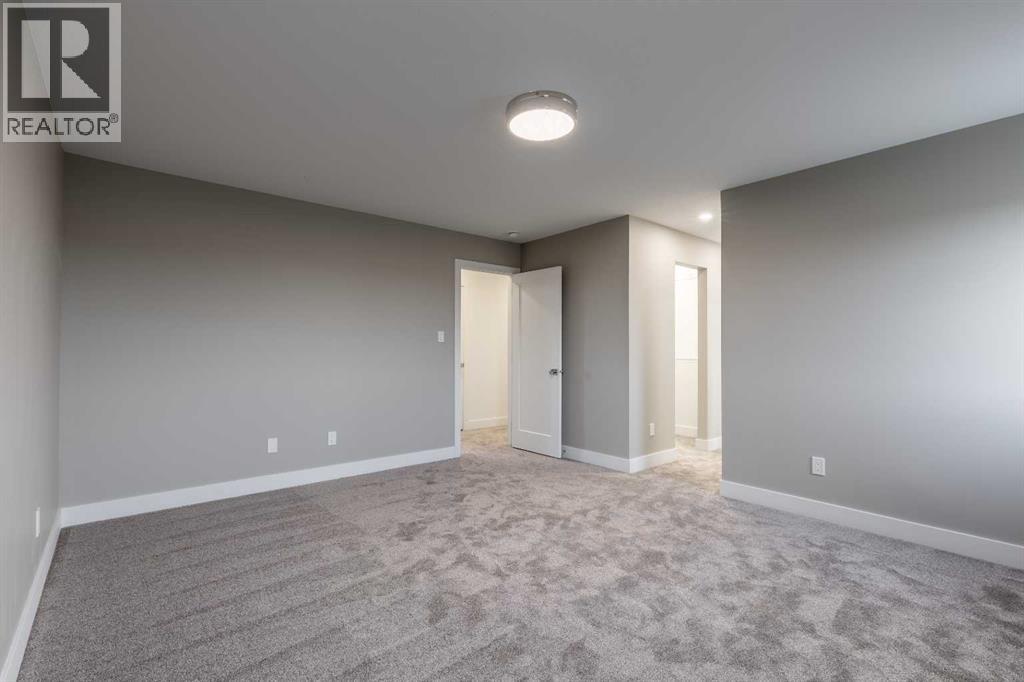 382 Canyon Meadows Road W Property Photo 15