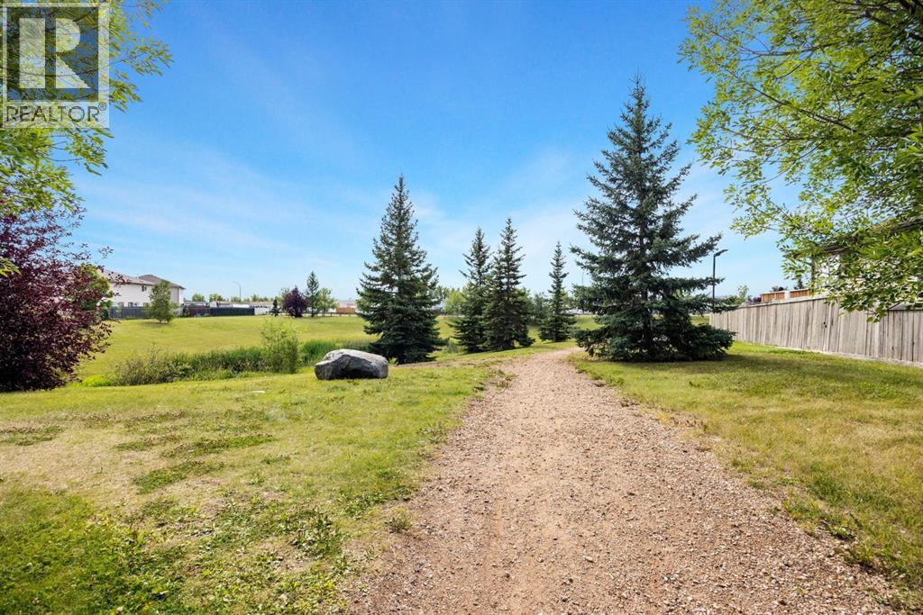 177 Swanson Crescent Property Photo 41