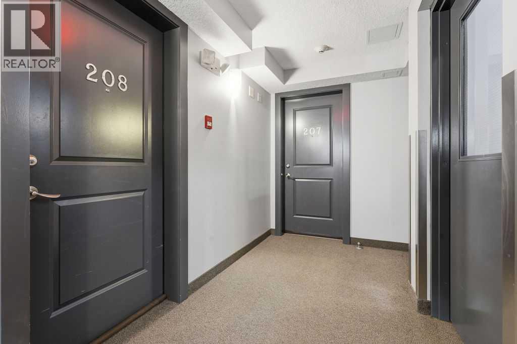 15207 1 Street Southeast Property Photo 5