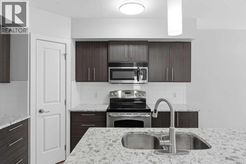 15207 1 Street Southeast Property Photo 11