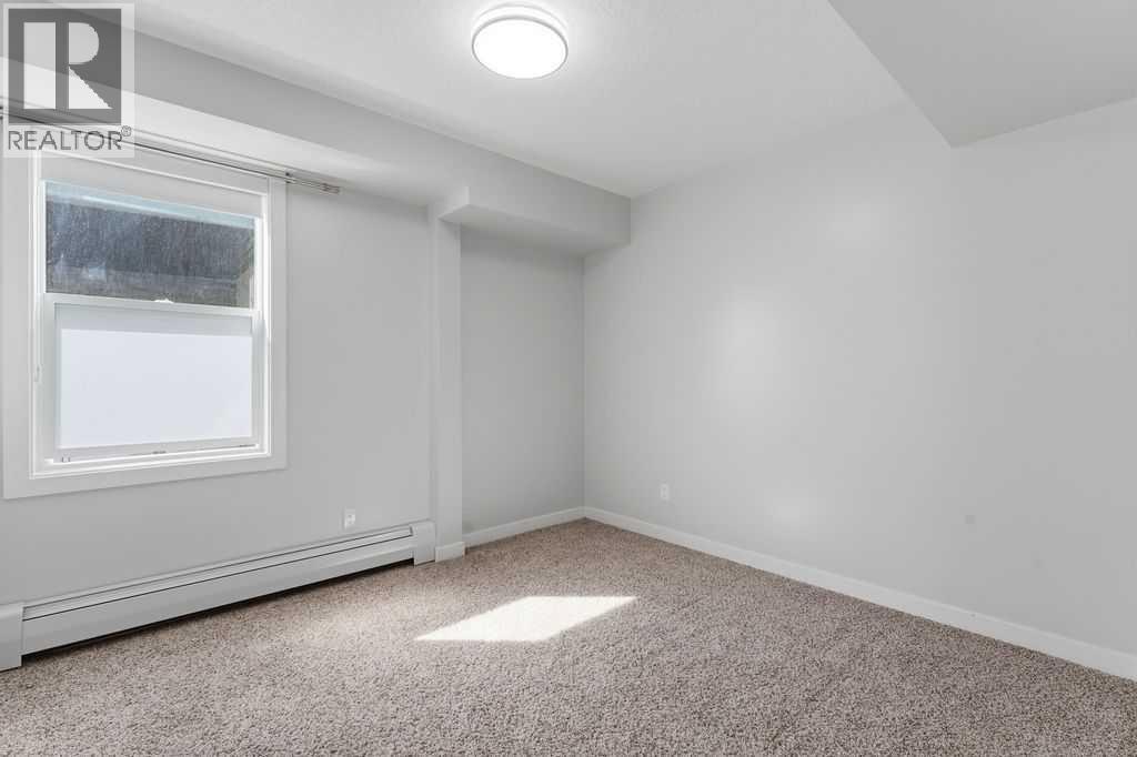15207 1 Street Southeast Property Photo 20