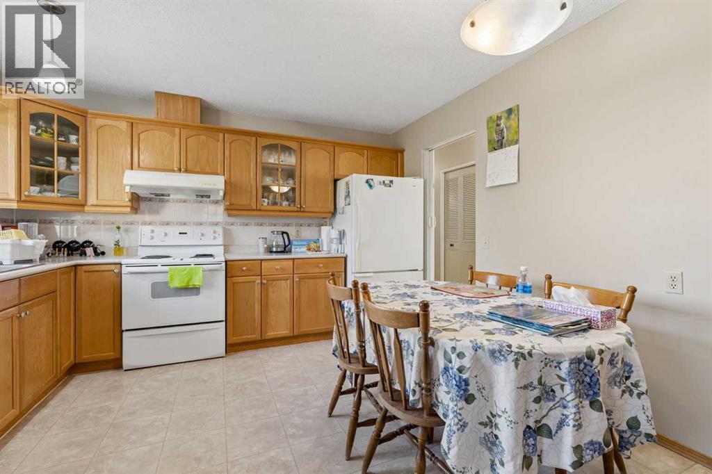 5128 Rundlehorn Drive Ne Property Photo 10