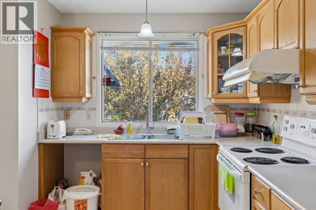 5128 Rundlehorn Drive Ne Property Photo 11
