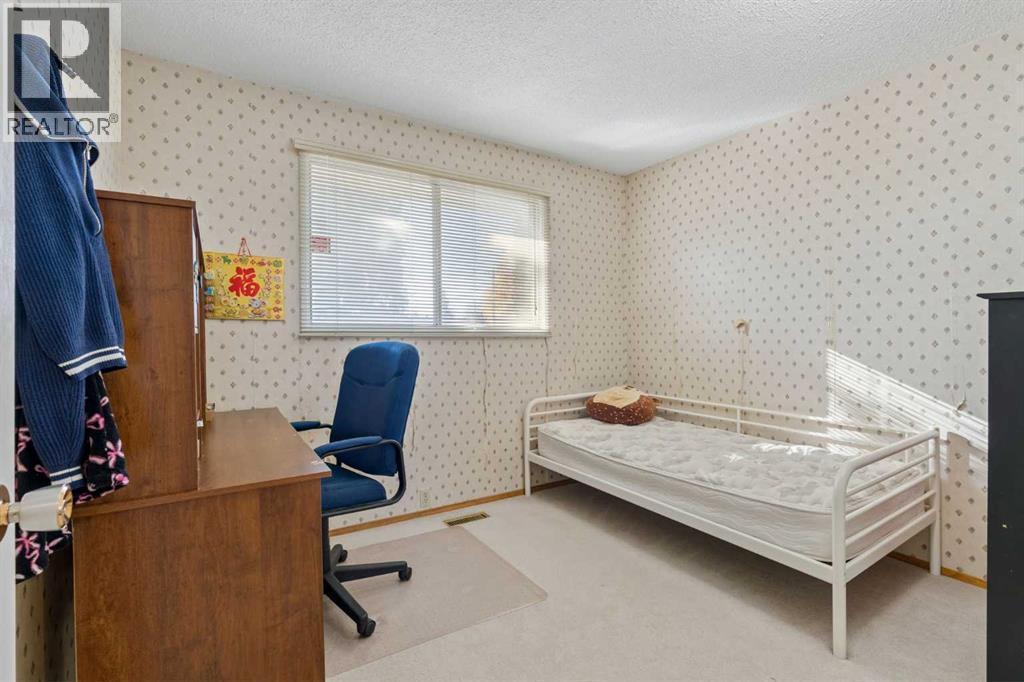 5128 Rundlehorn Drive Ne Property Photo 15